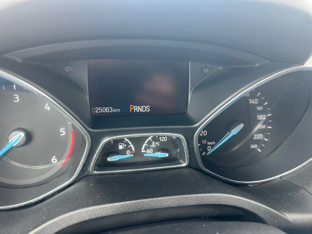 Ford C-max 1.5TDCI 42.000km!!!! Реални!!! - автомобили, коли, обяви за нови и употребявани 12