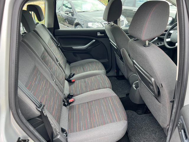 Ford C-max 2.0 GAS - автомобили, коли, обяви за нови и употребявани 11