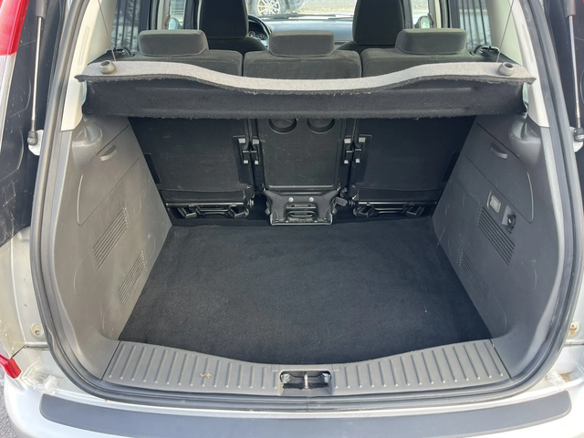 Ford C-max 2.0TDCI 136кс 6 СКОРОСТИ КЛИМАТРОНИК ВНОС ИТАЛИЯ - автомобили, коли, обяви за нови и употребявани 13