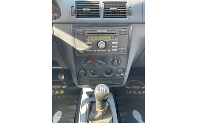 Ford Connect Tourneo 1.8 TDCi* 4+ 1* Категория N1* Товаро-пътнически* - автомобили, коли, обяви за нови и употребявани 12