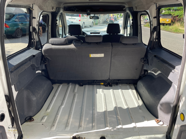 Ford Connect Tourneo 1.8 TDCi* 4+ 1* Категория N1* Товаро-пътнически* - автомобили, коли, обяви за нови и употребявани 14