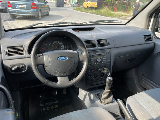 Ford Connect Tourneo 1.8 TDCi* 4+ 1* Категория N1* Товаро-пътнически* - автомобили, коли, обяви за нови и употребявани 7