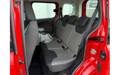 Ford Courier Пътнически Euro 6b - автомобили, коли, обяви за нови и употребявани 11