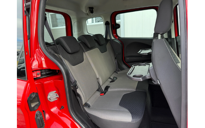 Ford Courier Пътнически Euro 6b - автомобили, коли, обяви за нови и употребявани 12