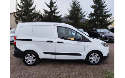 Ford Courier FORD Transit Courier 1.0 Trend, 100 к.с - автомобили, коли, обяви за нови и употребявани 7