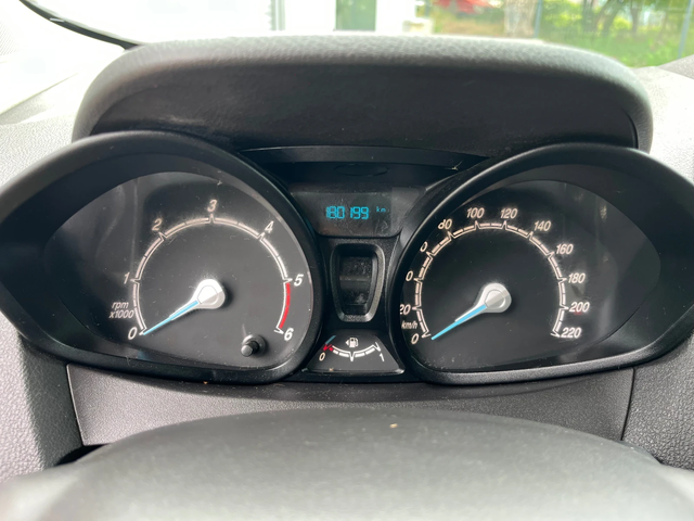 Ford Courier Италия 1.5 - автомобили, коли, обяви за нови и употребявани 13