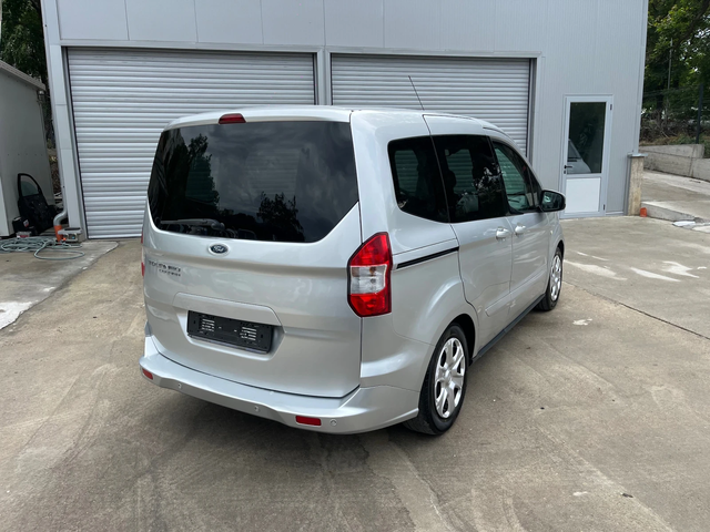 Ford Courier Италия 1.5 - автомобили, коли, обяви за нови и употребявани 7