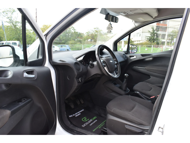 Ford Courier 55000KM!!!! - автомобили, коли, обяви за нови и употребявани 7