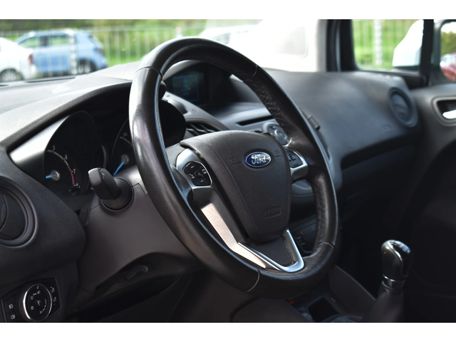 Ford Courier 55000KM!!!! - автомобили, коли, обяви за нови и употребявани 8