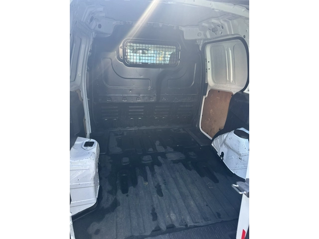 Ford Courier 1.5TD - автомобили, коли, обяви за нови и употребявани 7