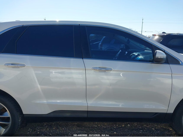 Ford Edge 2.0L I-4 DI, DOHC, VVT, TURBO, 245HP All Wheel Drive - автомобили, коли, обяви за нови и употребявани 12
