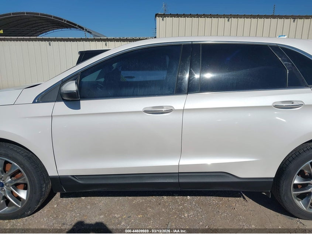 Ford Edge 2.0L I-4 DI, DOHC, VVT, TURBO, 245HP All Wheel Drive - автомобили, коли, обяви за нови и употребявани 13