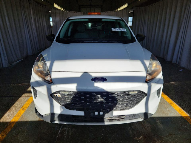 Ford Escape 1.5L 3 FRONT WHEEL DRIVE - автомобили, коли, обяви за нови и употребявани 4