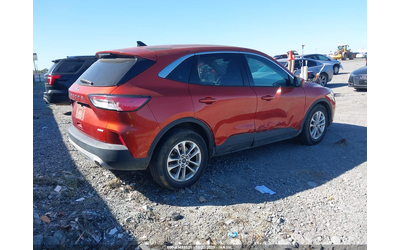 ford-escape-1-5l-i-3-di-dohc-vvt-turbo-181hp-front-wheel-drive - 3