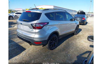 ford-escape-1-5l-i-4-di-dohc-vvt-turbo-179hp-front-wheel-drive - 3