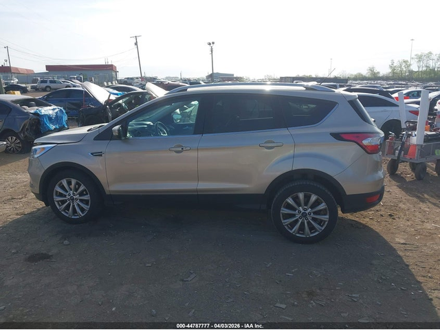 Ford Escape 1.5L I-4 DI, DOHC, VVT, TURBO, 179HP Front Wheel Drive - автомобили, коли, обяви за нови и употребявани 13