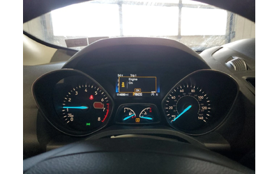 Ford Escape TITANIUM / 4X4 - автомобили, коли, обяви за нови и употребявани 8