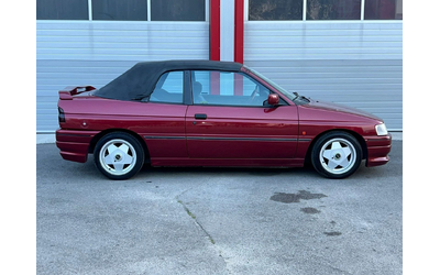 ford-escort-1-6i - 4