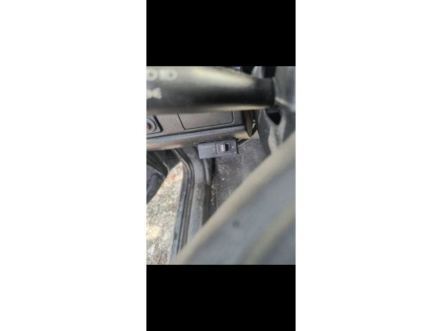 Ford Escort Има монитор с тъч скрин и камера за задно връщане - автомобили, коли, обяви за нови и употребявани 8