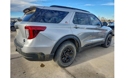 ford-explorer - 2