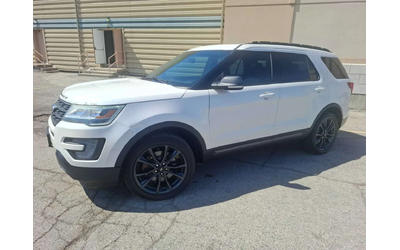 ford-explorer - 2