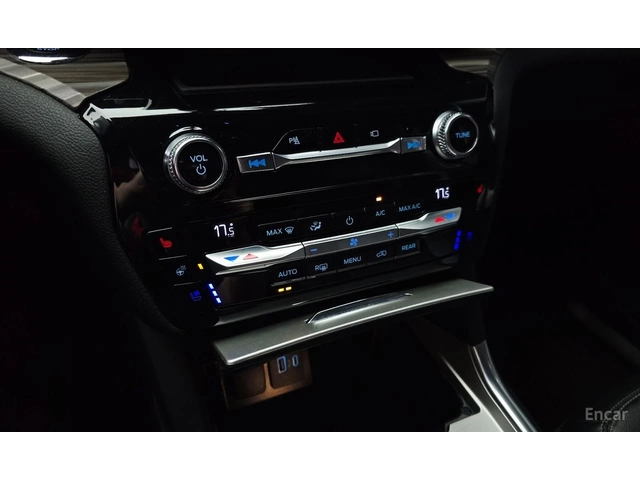Ford Explorer 2.3 LIMITED 4x4* DISTRONIC* 360* ПОДГРЕВ* ОБДУХ* - автомобили, коли, обяви за нови и употребявани 12