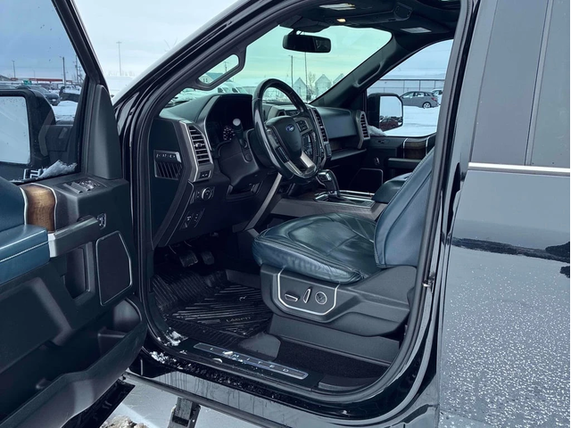 Ford F150 * Limited 4WD SuperCrew 5.5' Box * CARFAX * ЦЕ - автомобили, коли, обяви за нови и употребявани 4