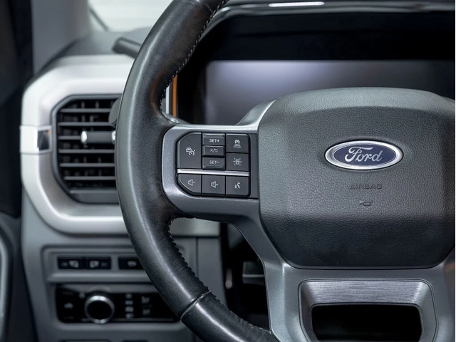 Ford F150 Lightning XLT SuperCrew* ДИСТРОНИК* МЪРТВА* 360 - автомобили, коли, обяви за нови и употребявани 8