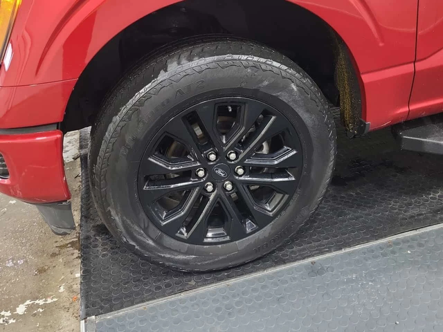 Ford F150 XLT CREW CAB SHORT BED| 360| PANO| 2 КЛЮЧА| CARFAX - автомобили, коли, обяви за нови и употребявани 6