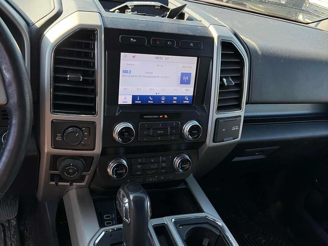 Ford F150 * LARIAT 4WD SuperCrew 5.5' Box* PANO* KEYLESS - автомобили, коли, обяви за нови и употребявани 8