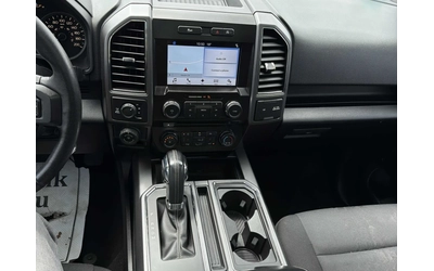 Ford F150 4WD SuperCrew Box * V8 * ПАНОРАМА * CARFAX - автомобили, коли, обяви за нови и употребявани 10