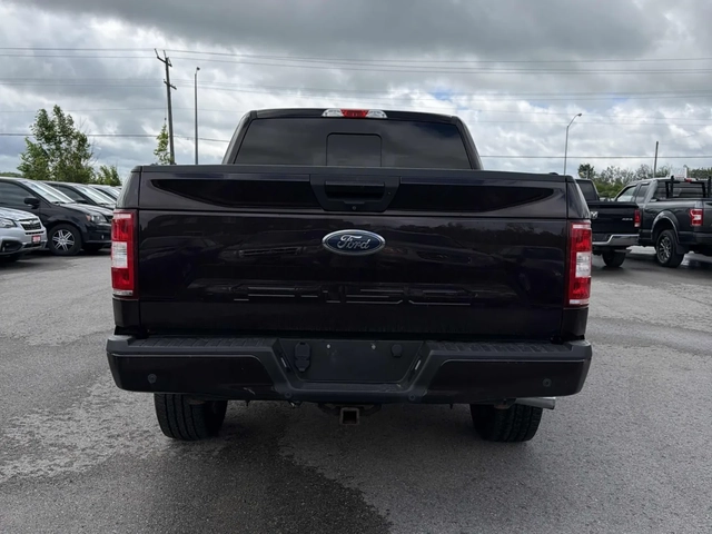 Ford F150 4WD SuperCrew Box * V8 * ПАНОРАМА * CARFAX - автомобили, коли, обяви за нови и употребявани 4