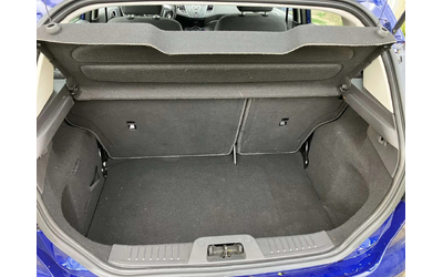 ford-fiesta-1-0-ecoboost-celebration - 3