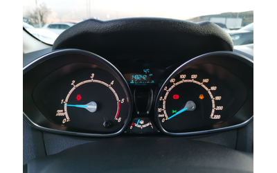 Ford Fiesta 1.5TDCi E5B - автомобили, коли, обяви за нови и употребявани 15