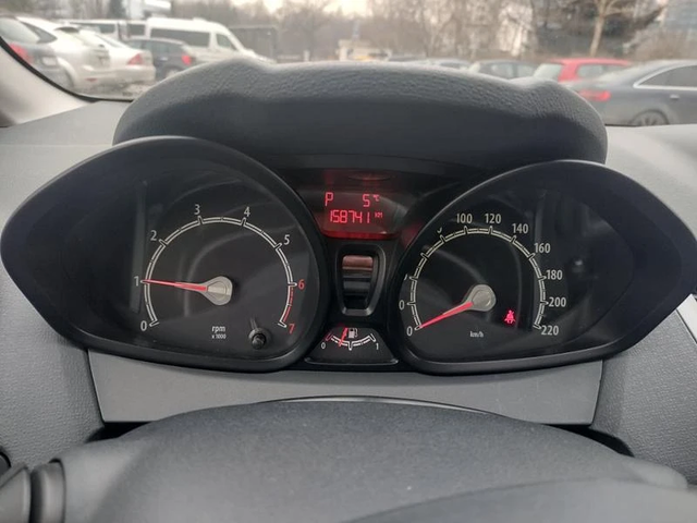 Ford Fiesta 1, 4i 97ps AUTOMATIC - автомобили, коли, обяви за нови и употребявани 5