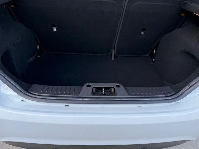 Ford Fiesta 1.6i AUTOMATIC - автомобили, коли, обяви за нови и употребявани 12