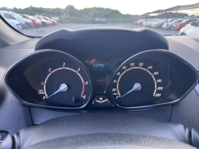 Ford Fiesta 1.5dci, Euro 5B, Нов внос - автомобили, коли, обяви за нови и употребявани 13