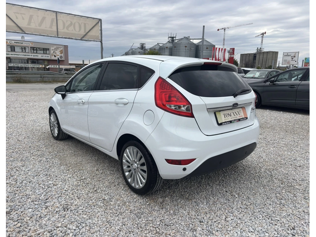 Ford Fiesta 1.2i* 82к.c* Лизинг - автомобили, коли, обяви за нови и употребявани 2