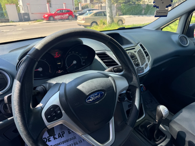 Ford Fiesta 1.6 DIESEL AUSTRIA - автомобили, коли, обяви за нови и употребявани 8