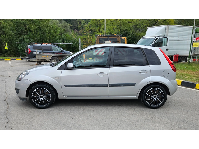Ford Fiesta 1.4 Hdi KLIMA/Euro-4 - автомобили, коли, обяви за нови и употребявани 1