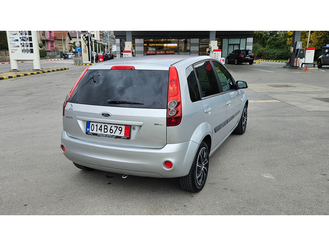 Ford Fiesta 1.4 Hdi KLIMA/Euro-4 - автомобили, коли, обяви за нови и употребявани 4