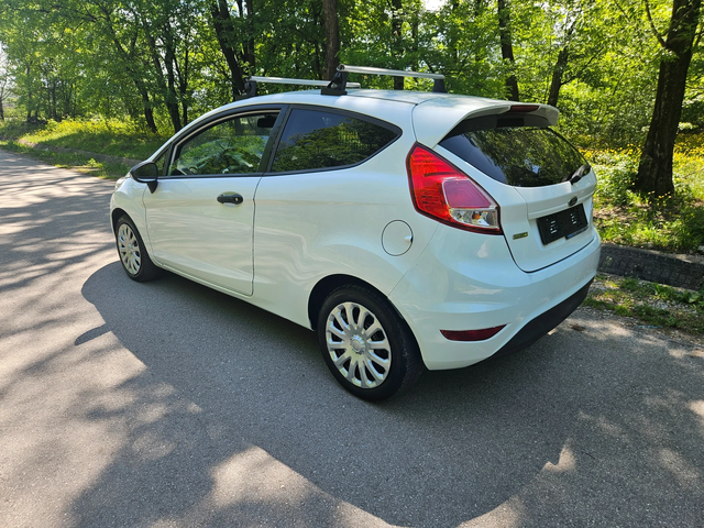 Ford Fiesta Товарен - автомобили, коли, обяви за нови и употребявани 2