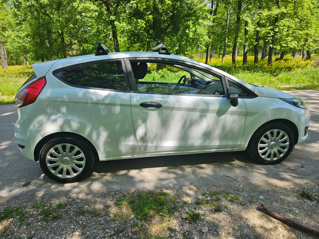 Ford Fiesta Товарен - автомобили, коли, обяви за нови и употребявани 5