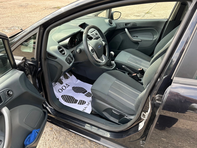 Ford Fiesta 1.4 16v АГУ - автомобили, коли, обяви за нови и употребявани 8