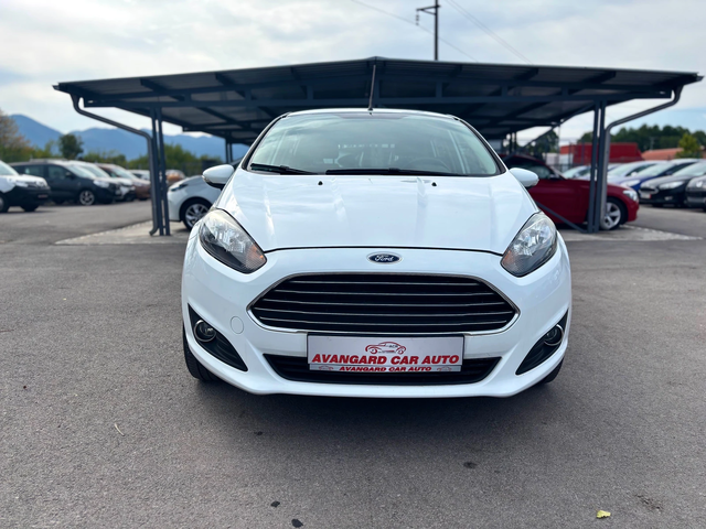 Ford Fiesta 1.0Ecoboost - автомобили, коли, обяви за нови и употребявани 0