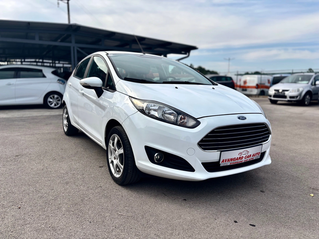 Ford Fiesta 1.0Ecoboost - автомобили, коли, обяви за нови и употребявани 1