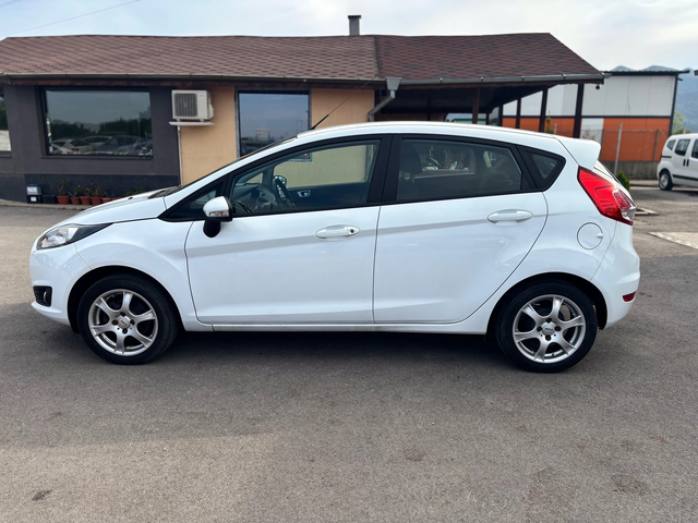 Ford Fiesta 1.0Ecoboost - автомобили, коли, обяви за нови и употребявани 4