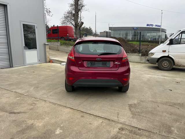 Ford Fiesta 1.4tdci - автомобили, коли, обяви за нови и употребявани 6