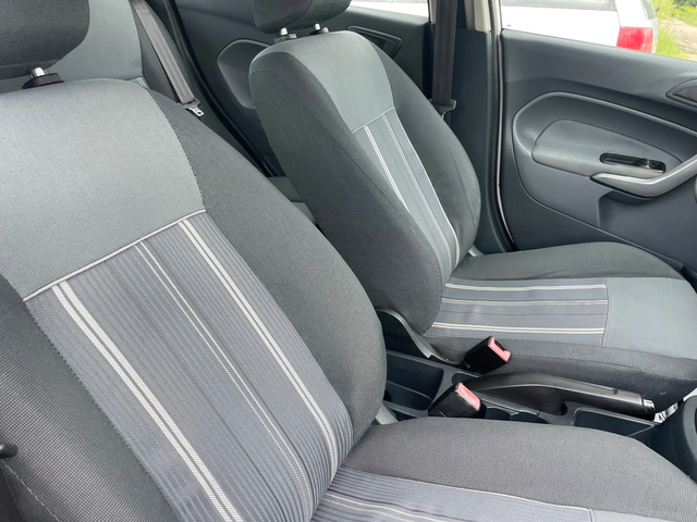 Ford Fiesta 1.4HDI-70-ITALIA - автомобили, коли, обяви за нови и употребявани 5