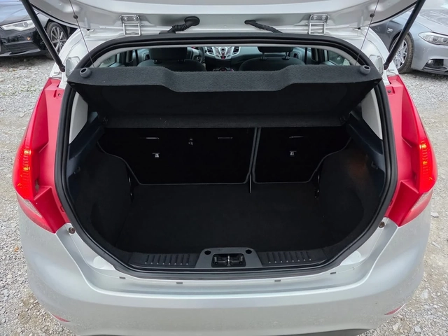 Ford Fiesta 1.25i 60K.C. / КЛИМАТИК / КАТО НОВА / - автомобили, коли, обяви за нови и употребявани 11